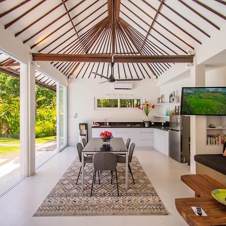 Villa Sitara, Sitara Villa Group Seminyak Exteriör bild