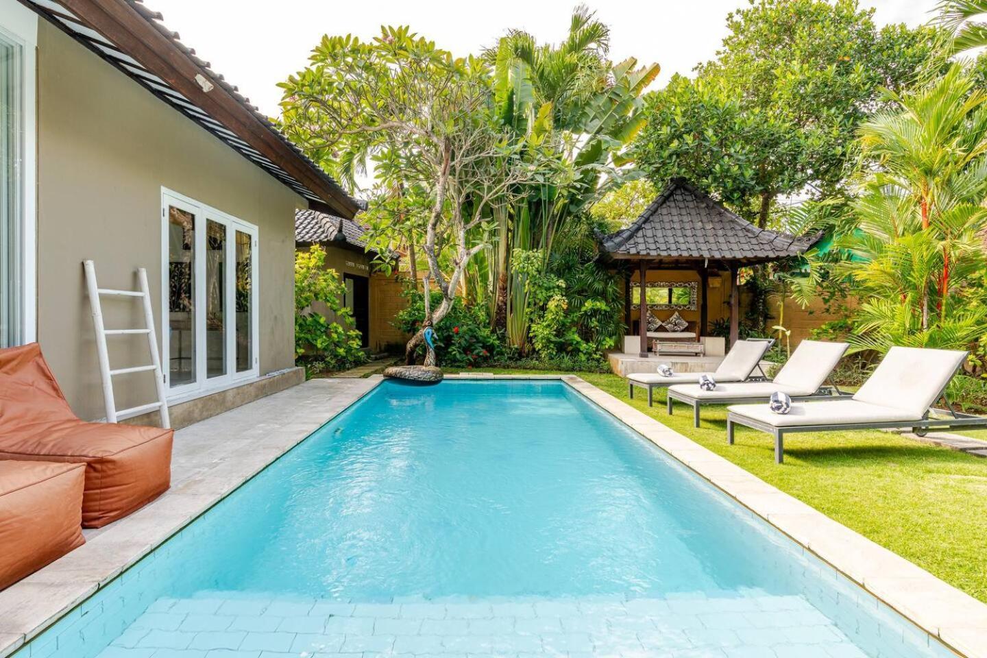 Villa Sitara, Sitara Villa Group Seminyak Exteriör bild