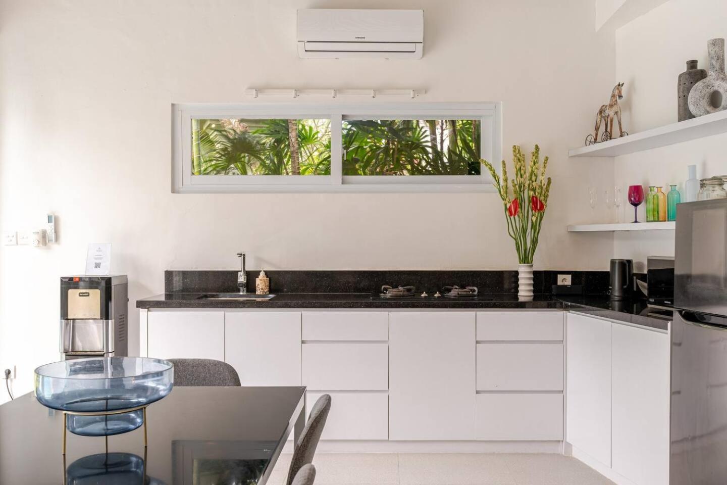 Villa Sitara, Sitara Villa Group Seminyak Exteriör bild